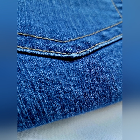 Torrid Women's Denim Jeans Super High Rise Stretch Skinny Ankle Length 18 Size - Picture 9 of 16